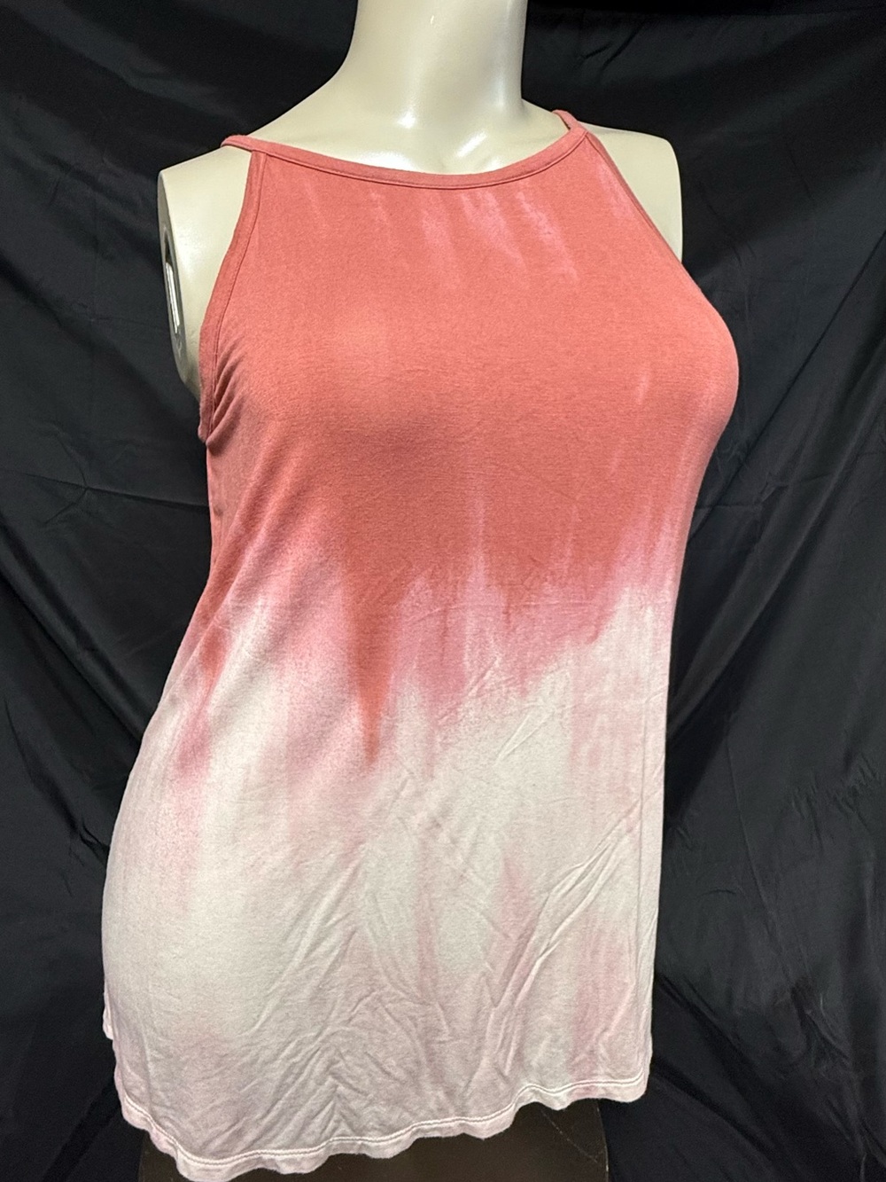 Women’s Coral-to-White Ombre High-Neck Tank Top